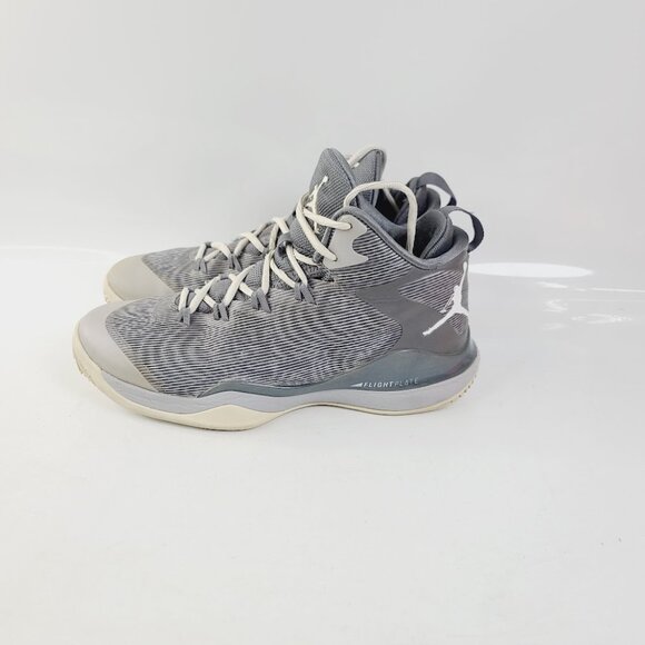 Jordan Men's Grey White Super Fly 3 High Top Basketball Shoes Size US 9.5 - Picture 2 of 6